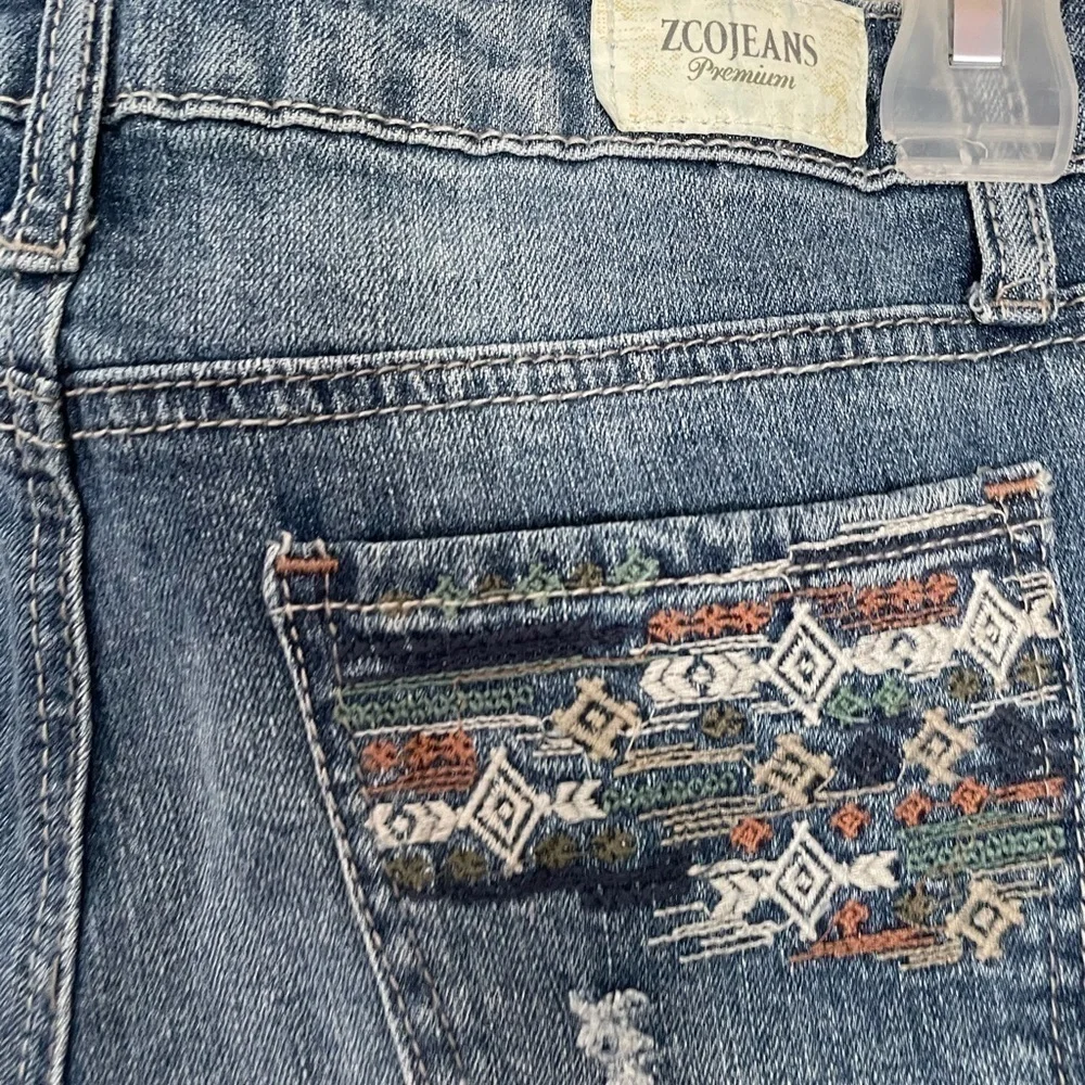 ZCO JEANS girls embroidered cut off denim jeans-14